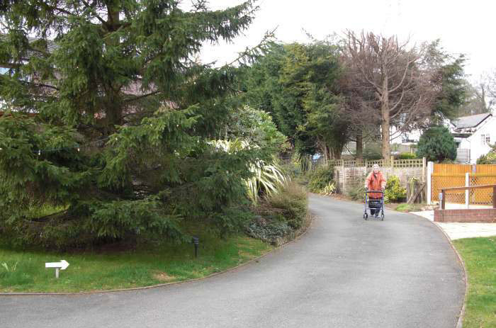 Warrendale Cottage Residential Home has extensive gardens